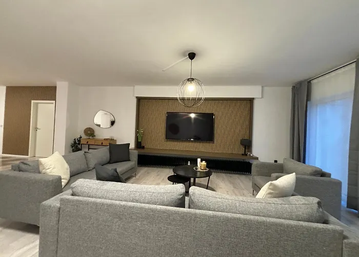 Appartement 140qm - 4 Zimmer- Parkplatz - Autobahn - Blauer - Mallibase Garbsen