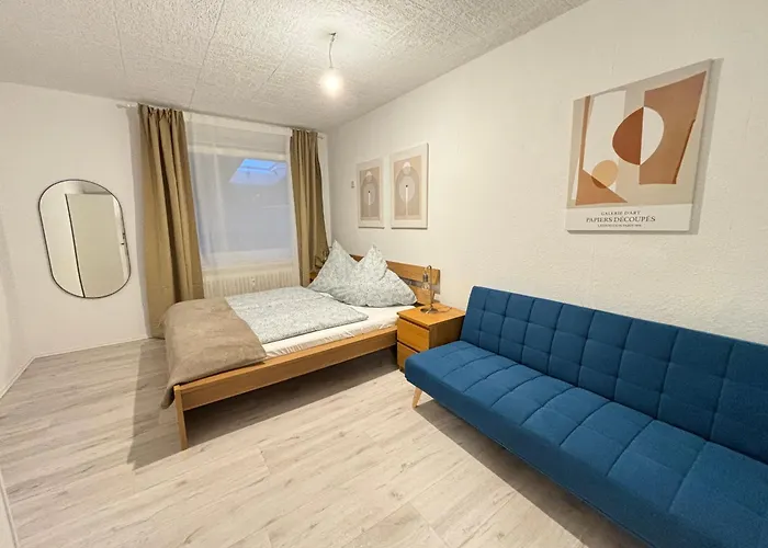 Appartement 140qm - 4 Zimmer- Parkplatz - Autobahn - Blauer - Mallibase *