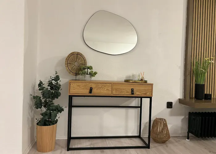 140qm - 4 Zimmer- Parkplatz - Autobahn - Blauer - Mallibase Appartement Garbsen